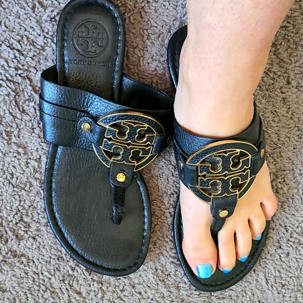 Tory Burch flipflops